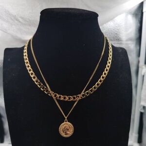 18ct Gold plated Stainless steel chain and Pendant combo!